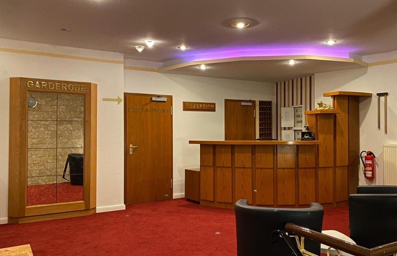 Hotel Goldener Loewe Zeulenroda-Triebes Екстериор снимка