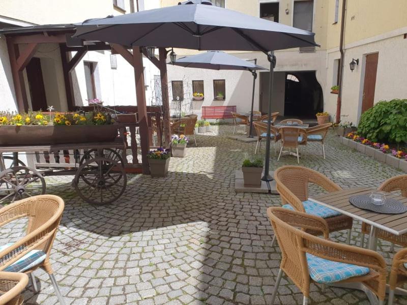 Hotel Goldener Loewe Zeulenroda-Triebes Екстериор снимка
