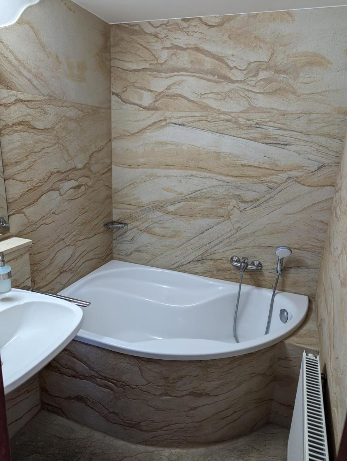 Hotel Goldener Loewe Zeulenroda-Triebes Екстериор снимка
